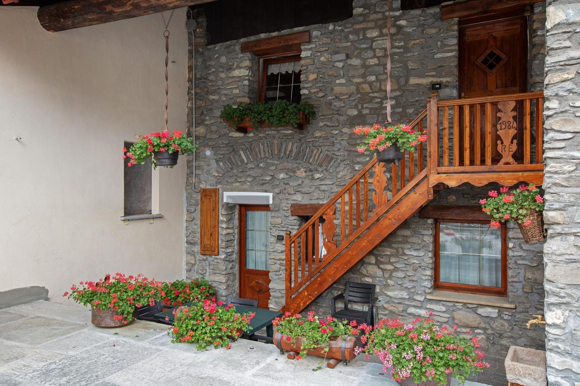 Casa Piertor Morgex Villa Bagian luar foto